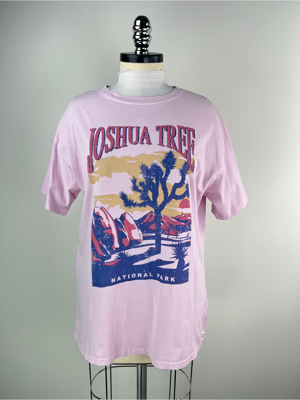 💚 3749. Joshua Tree Graphic Tee - Pink